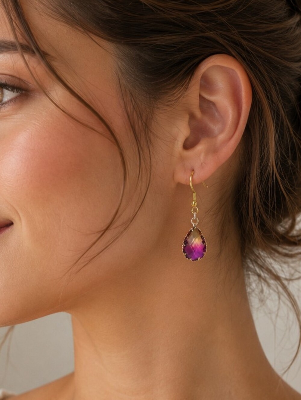 Handcrafted Elegant Ombre Glass Teardrop Earrings
